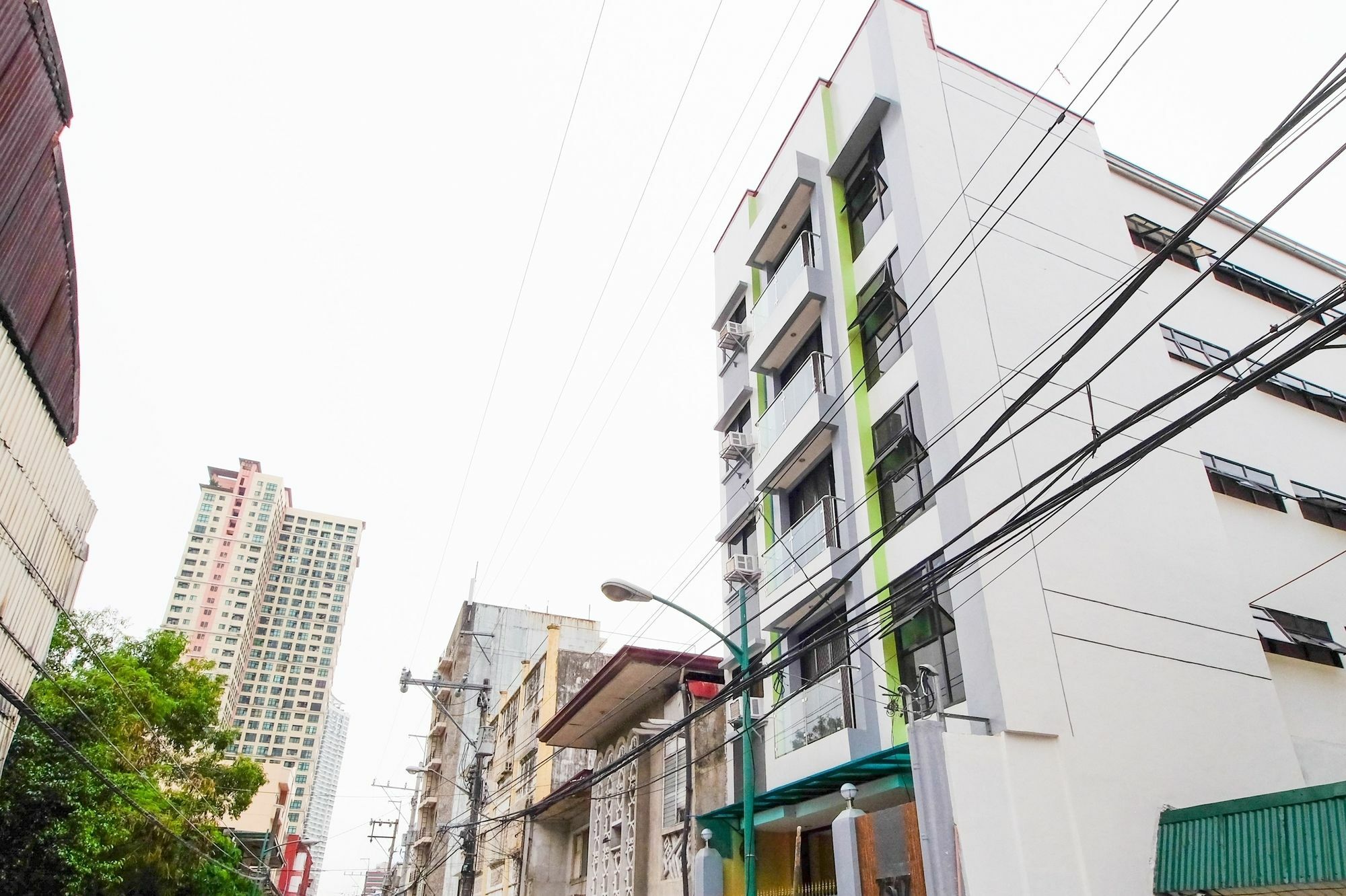 Zen Rooms Time Travellers Makati San Pedro Makati Exterior foto