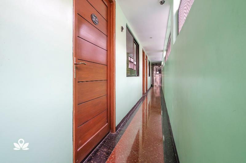 Zen Rooms Time Travellers Makati San Pedro Makati Exterior foto